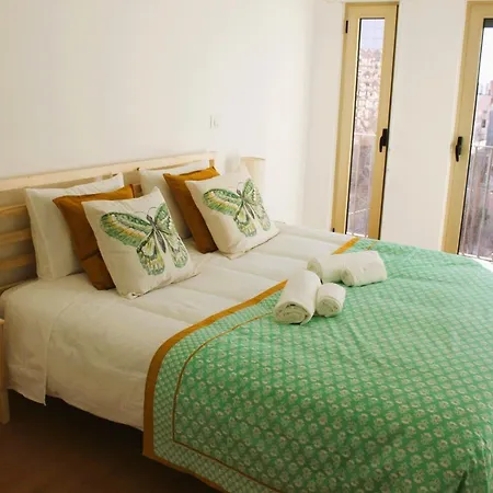 Free Parking & 5Min Walk To Subway Appartement Lissabon