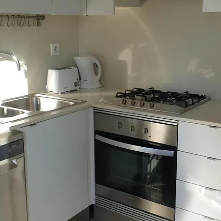 Free Parking & Self Check-In & 5Min Walk Subway Apartment *