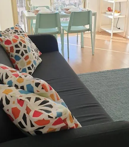 Free Parking & 5min Walk To Subway Lisboa