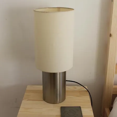 Free Parking & 5Min Walk To Subway *