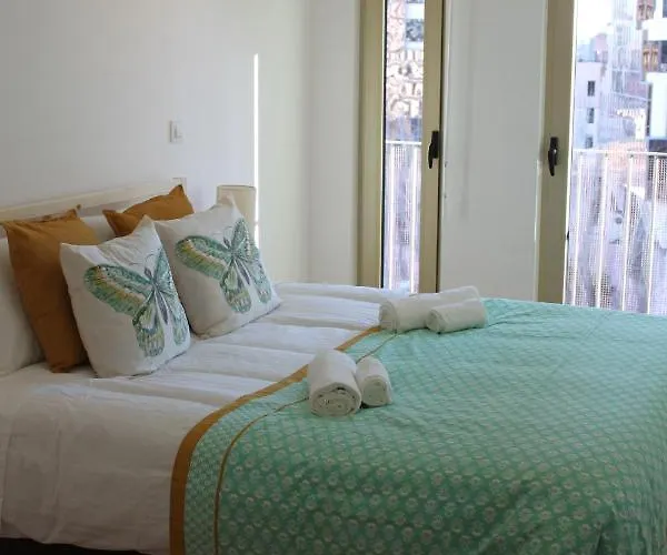 Apartment Free Parking & 5min Walk To Subway Lisbon